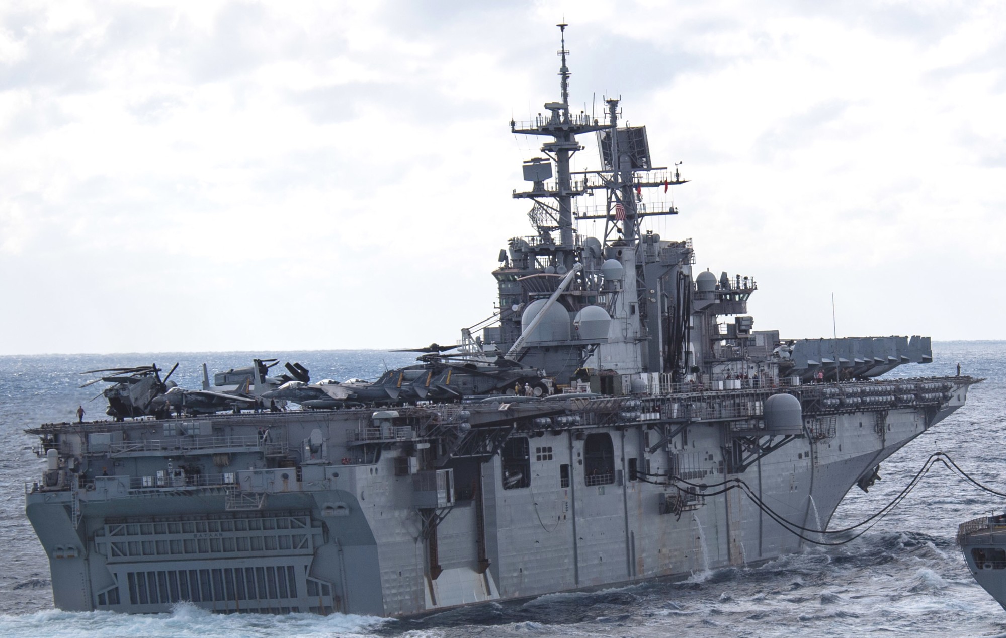 lhd-5 uss bataan wasp class amphibious assault ship dock landing helicopter us navy vmm-365 marines atlantic ocean 153