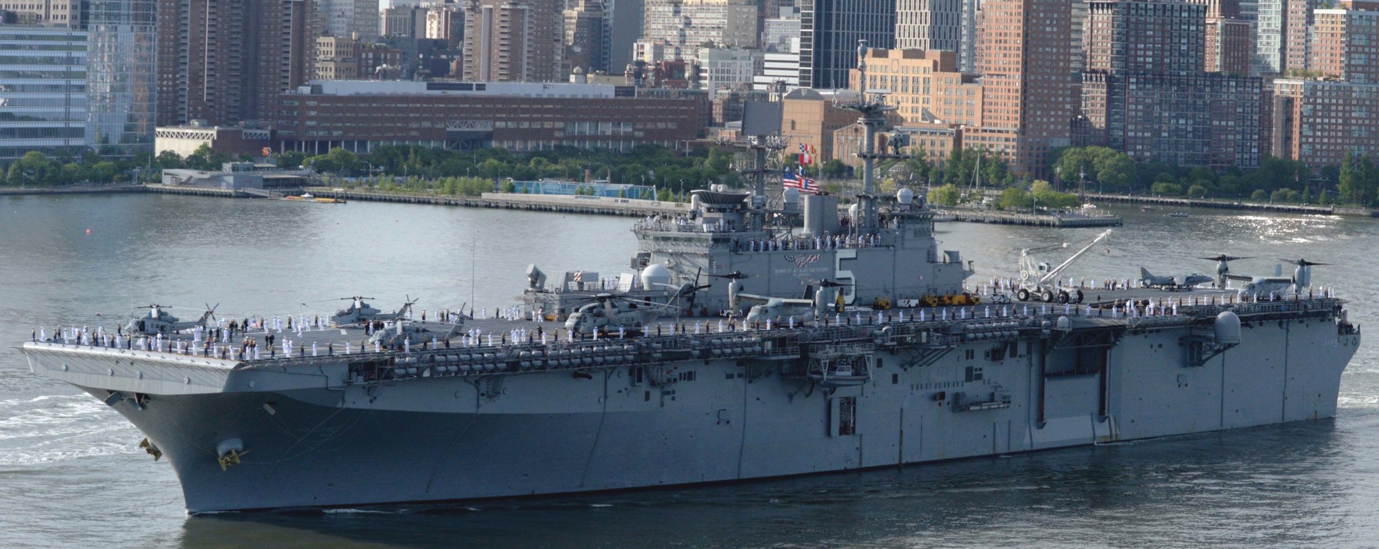 lhd-5 uss bataan wasp class amphibious assault ship dock landing helicopter us navy fleet week new york 177