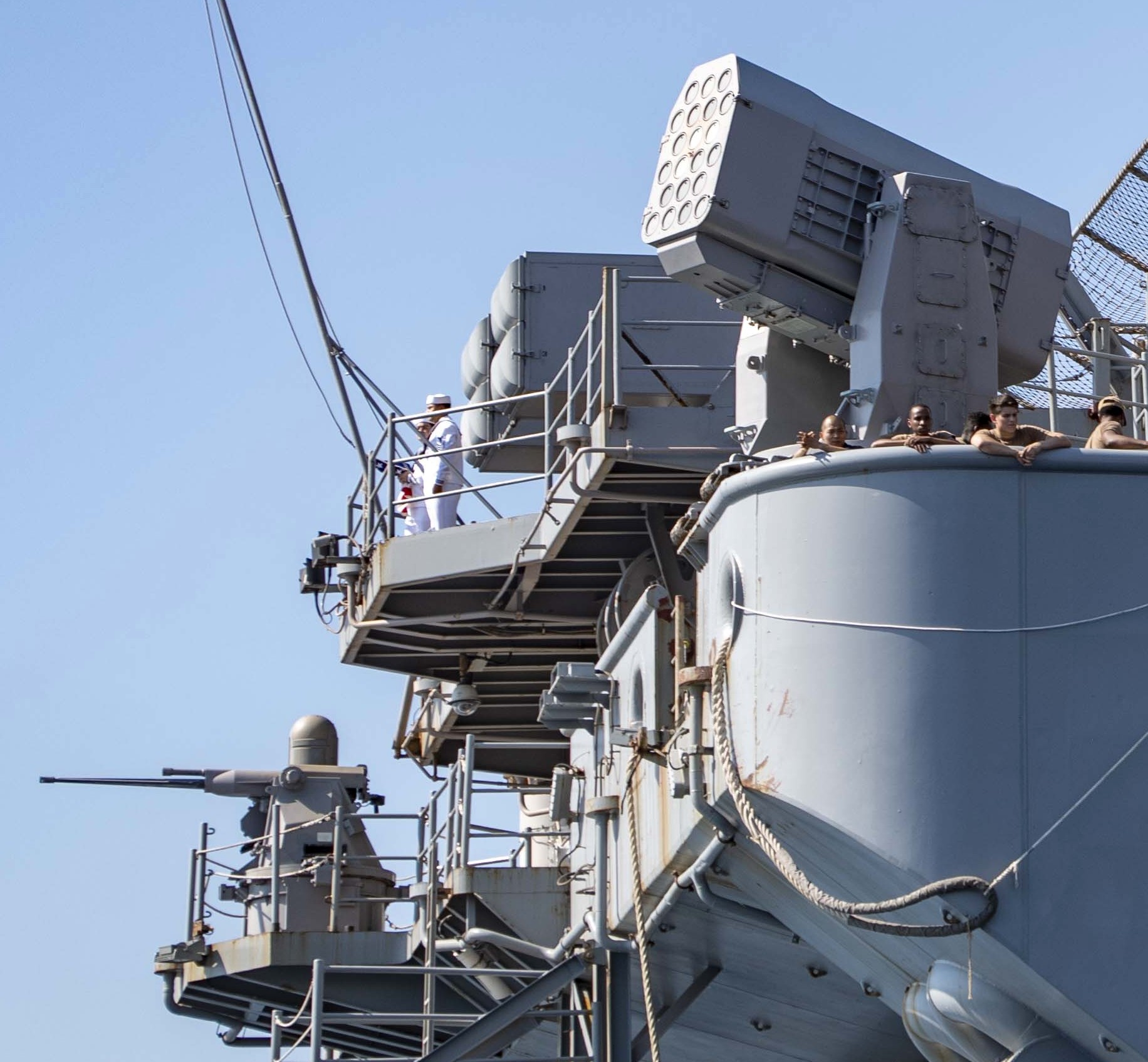 lhd-5 uss bataan wasp class amphibious assault ship dock landing helicopter us navy vmm-162 marines armament 196