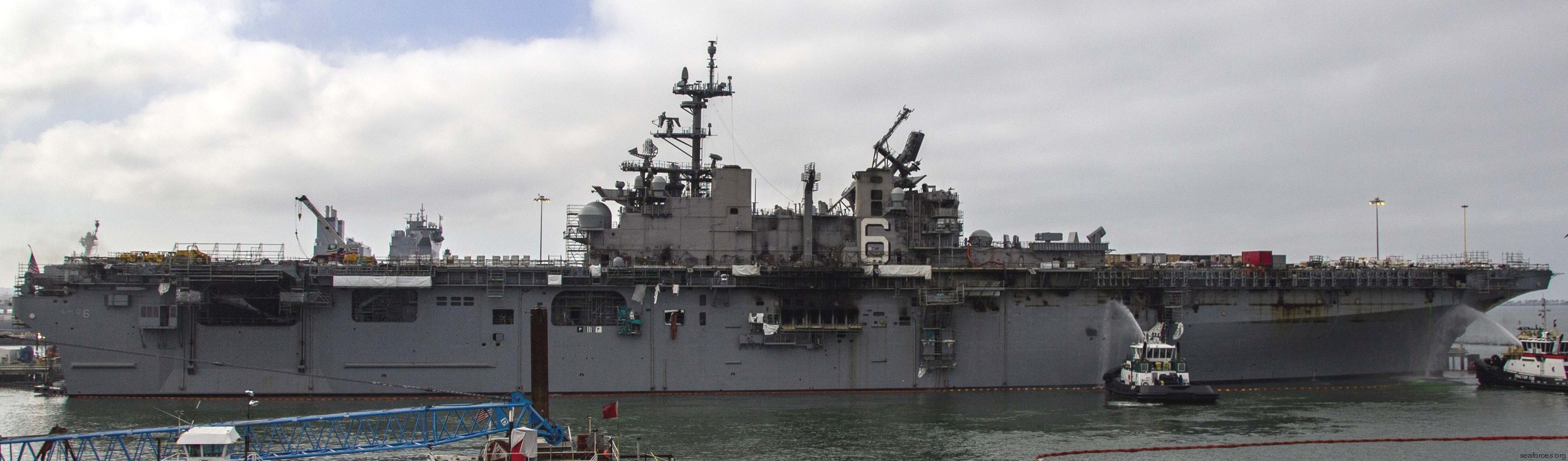 Warship USS Bonhomme Richard New Navy Photo Amphibious Assault Ship 6 Sizes! 