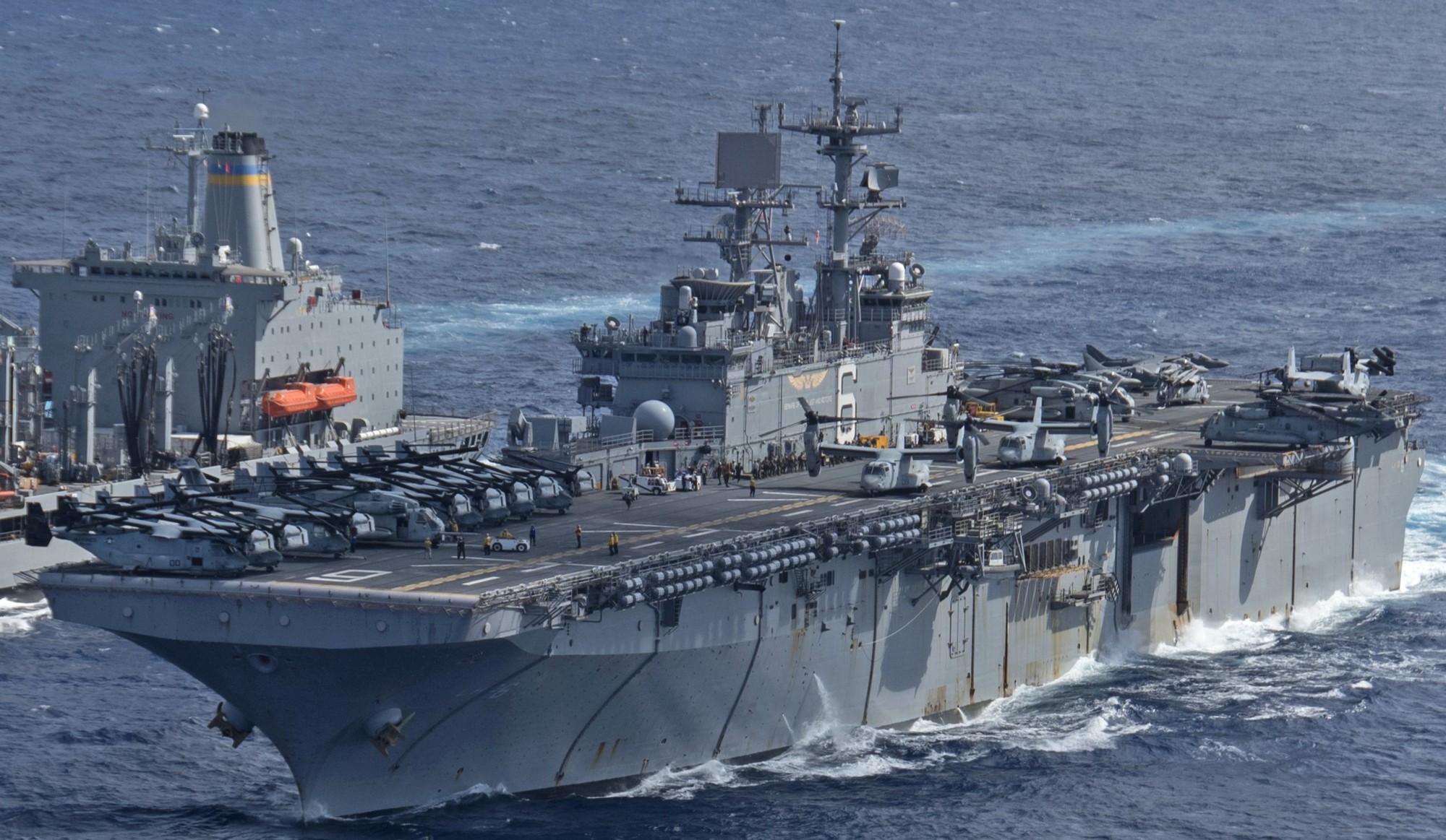 lhd-6 uss bonhomme richard amphibious assault ship landing helicopter dock wasp class us navy vmm-265 rein 80