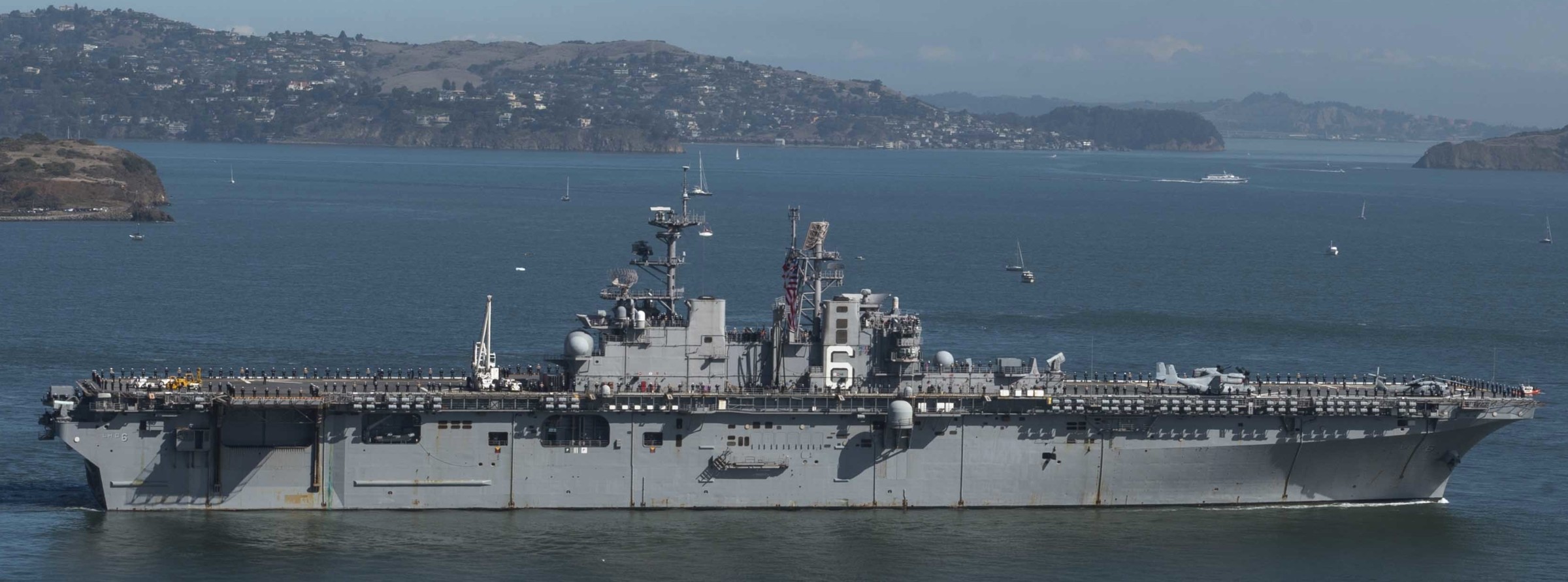 lhd-6 uss bonhomme richard amphibious assault ship landing helicopter dock wasp class us navy sffw san francisco 289