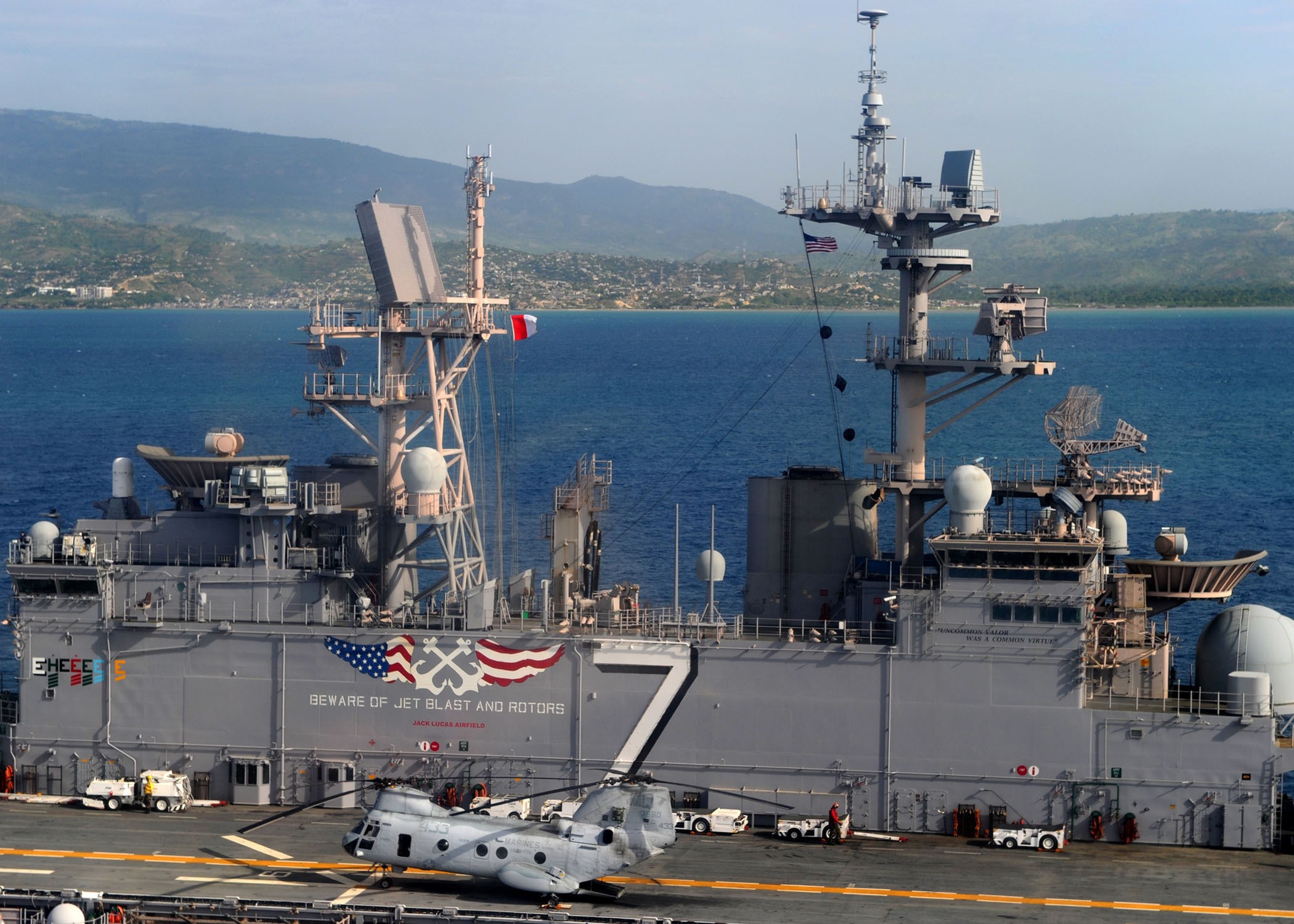 lhd-7 uss iwo jima wasp class amphibious assault ship dock landing helicopter hmm-774 marines port de paix haiti 81