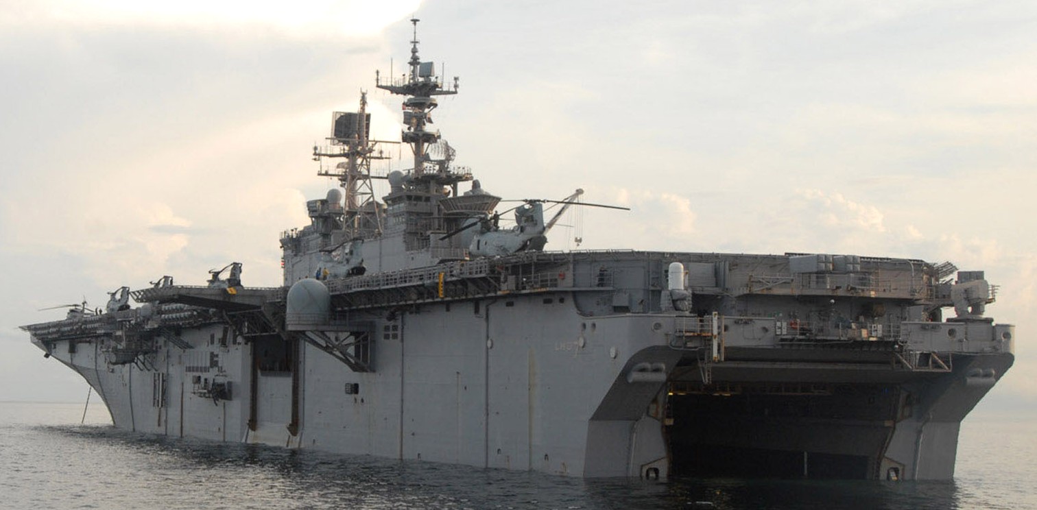 lhd-7 uss iwo jima wasp class amphibious assault ship dock landing helicopter hmm-774 marines operation continuing promise 89