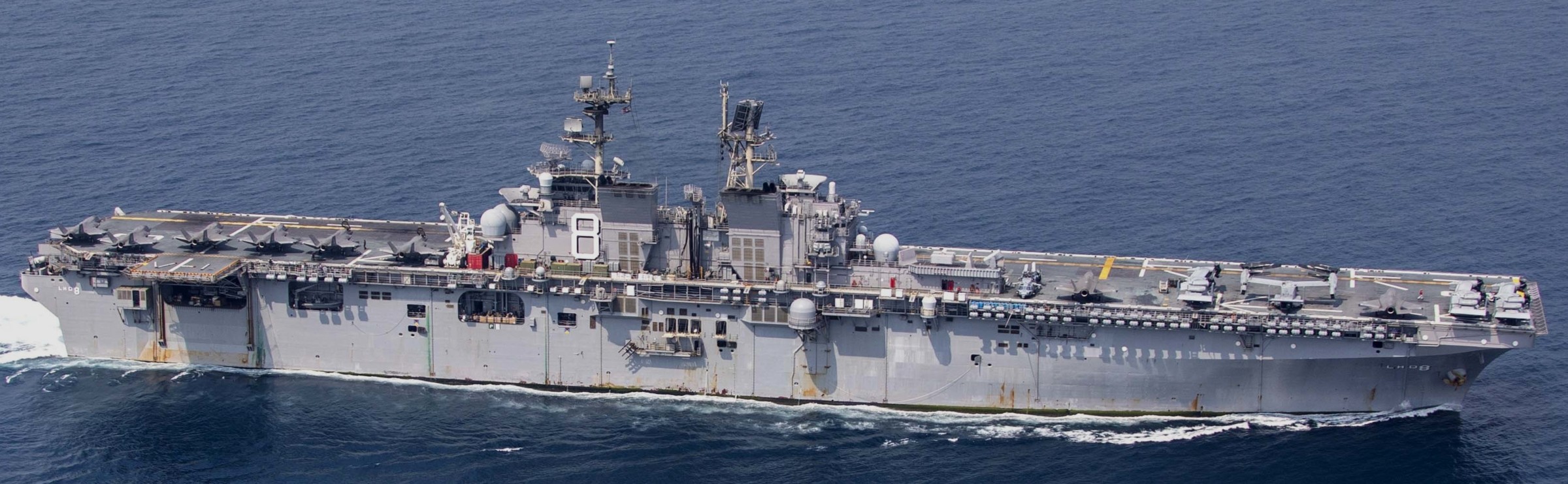 lhd-8 uss makin island amphibious assault ship landing helicopter dock us navy vmm-362 marines cobra gold thailand 12