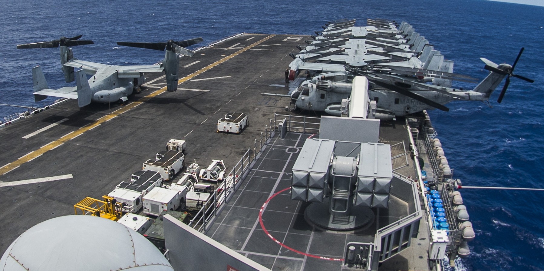 lhd-8 uss makin island amphibious assault ship landing helicopter dock us navy vmm-163 marines 107
