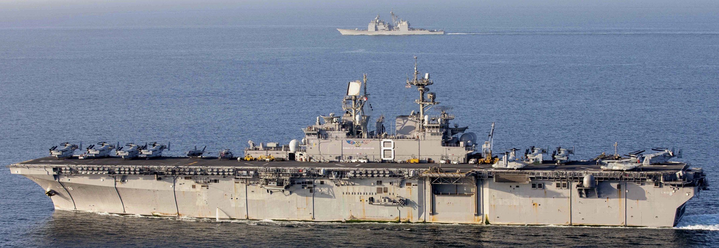 lhd-8 uss makin island amphibious assault ship landing helicopter dock us navy vmm-164 marines strait of hormuz 142
