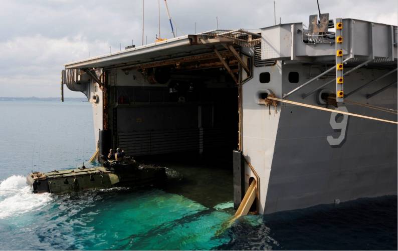 LPD-9 USS Denver well deck stern gate AAV well deck