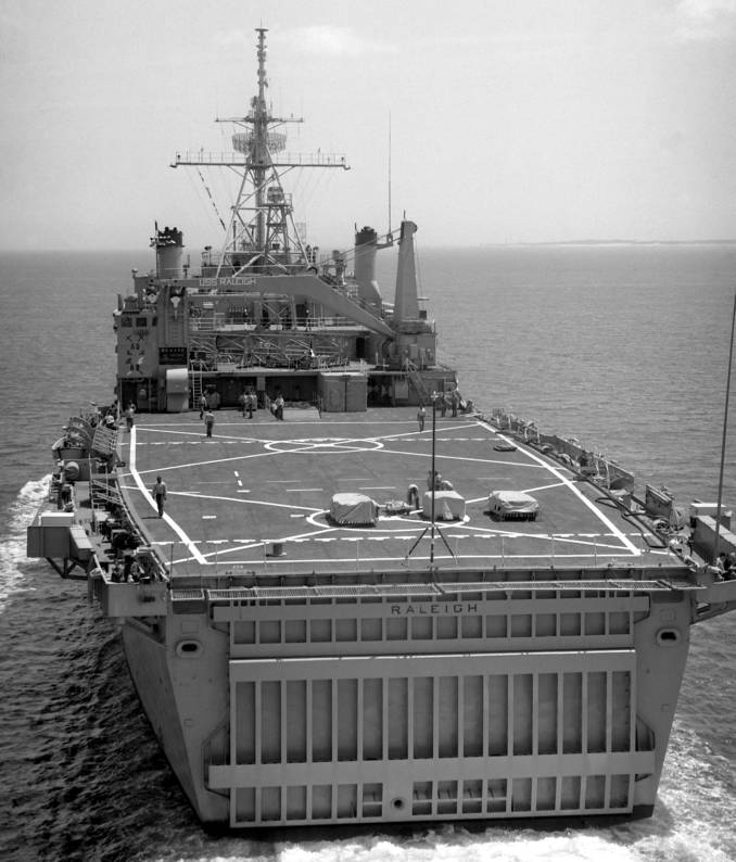 uss raleigh lpd-1 amphibious transport dock us navy