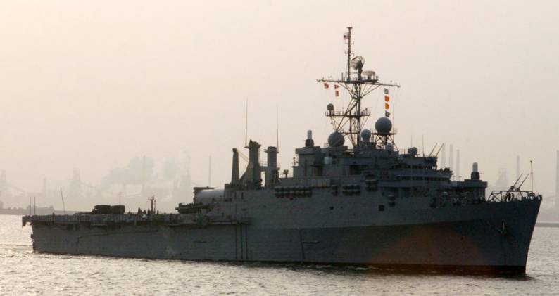 LPD-10 USS Juneau Pohang Republic of Korea 2004