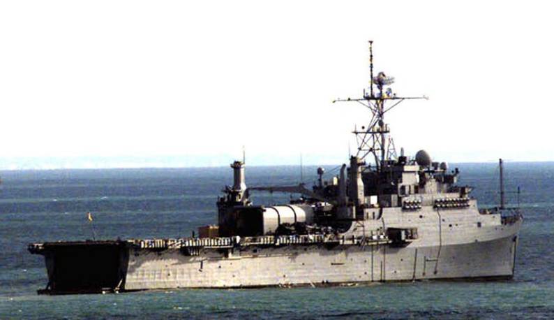 USS Shreveport LPD-12 off North Carolina 1999