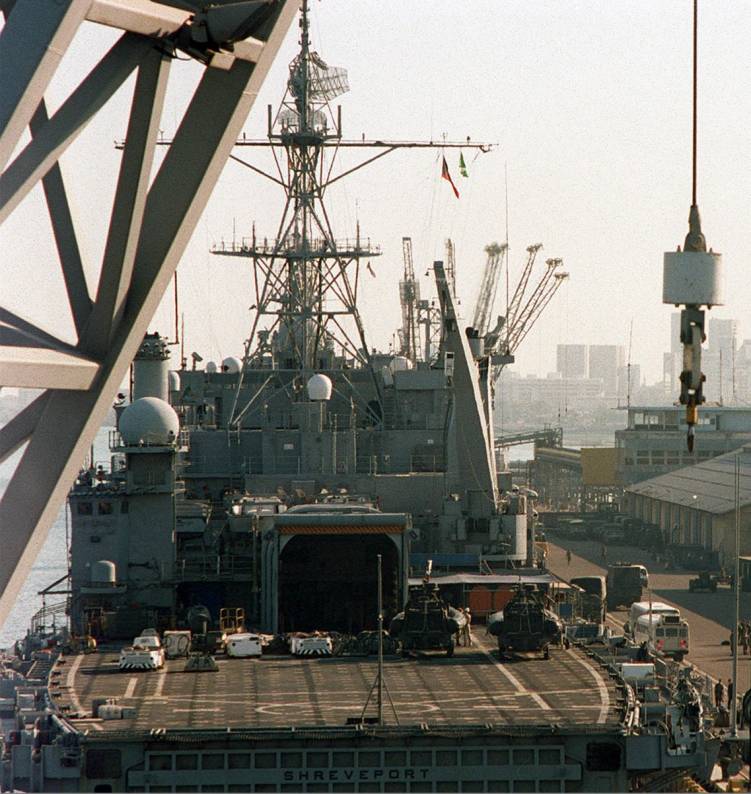 LPD-12 USS Shreveport Kuwait 1998