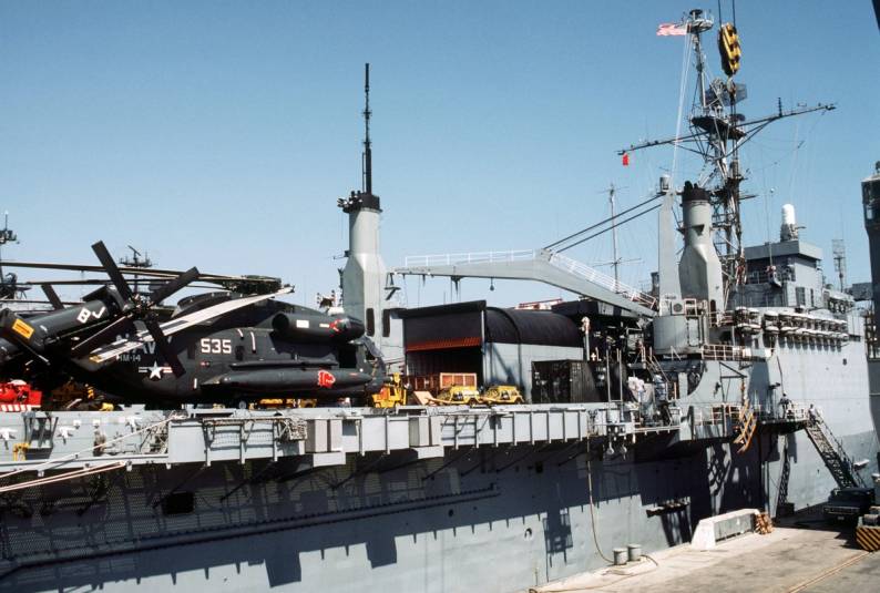 LPD-12 USS Shreveport Rota Spain 1984