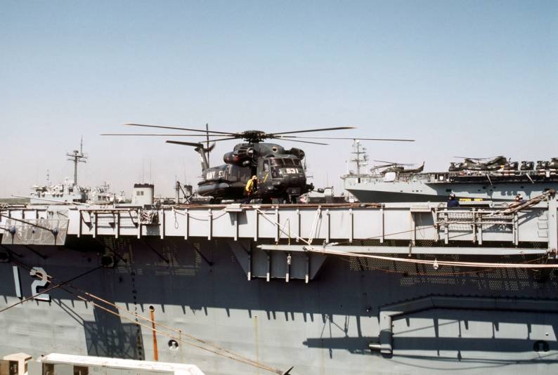 LPD-12 USS Shreveport