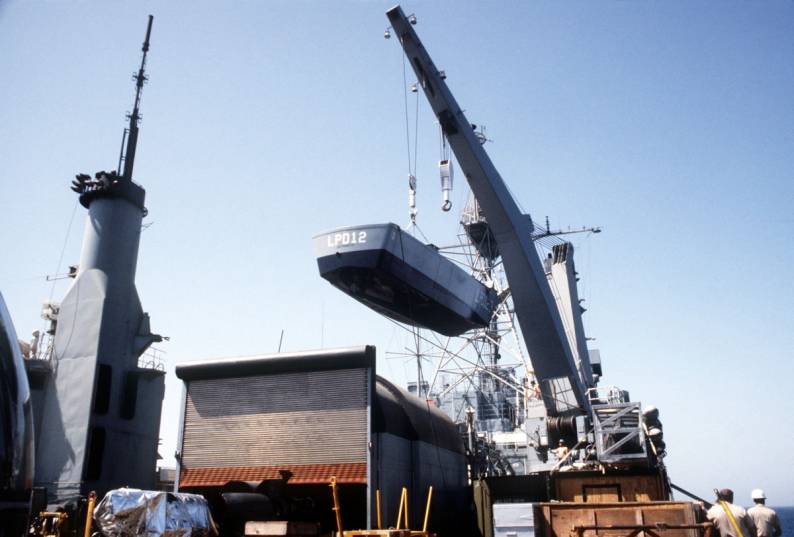 LPD-12 USS Shreveport