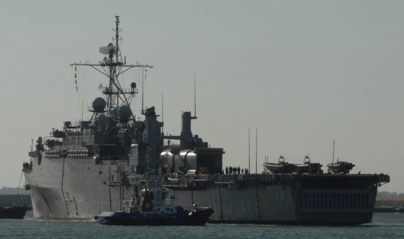USS Nashville LPD-13 Rota Spain 2009