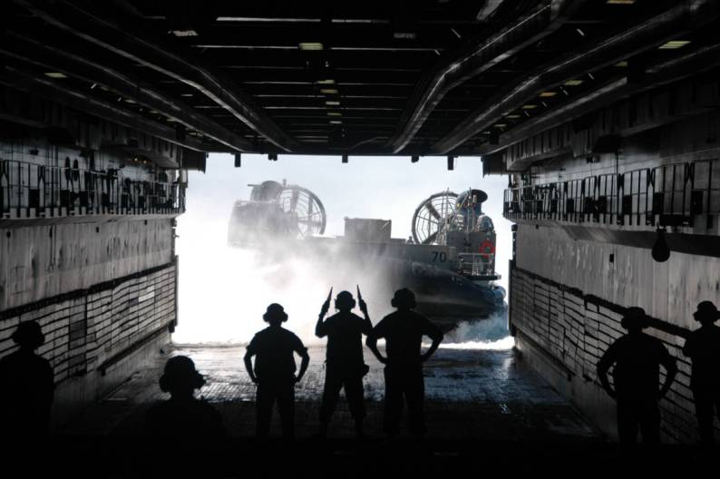 USS Nashville LPD-13 well deck LCAC