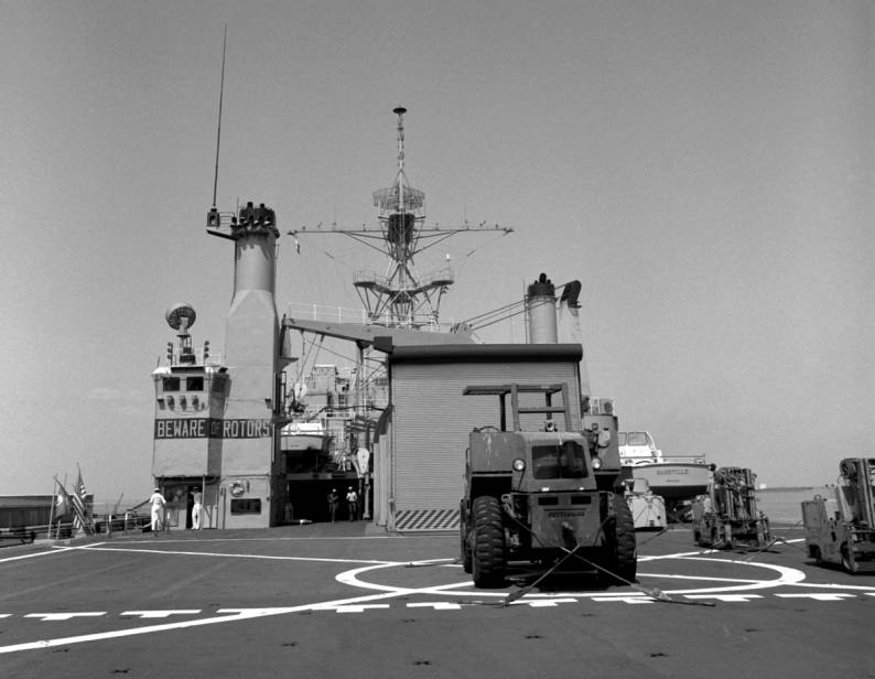 USS Nashville LPD-13