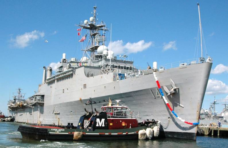 LPD-14 USS Trenton Norfolk Virginia 2006