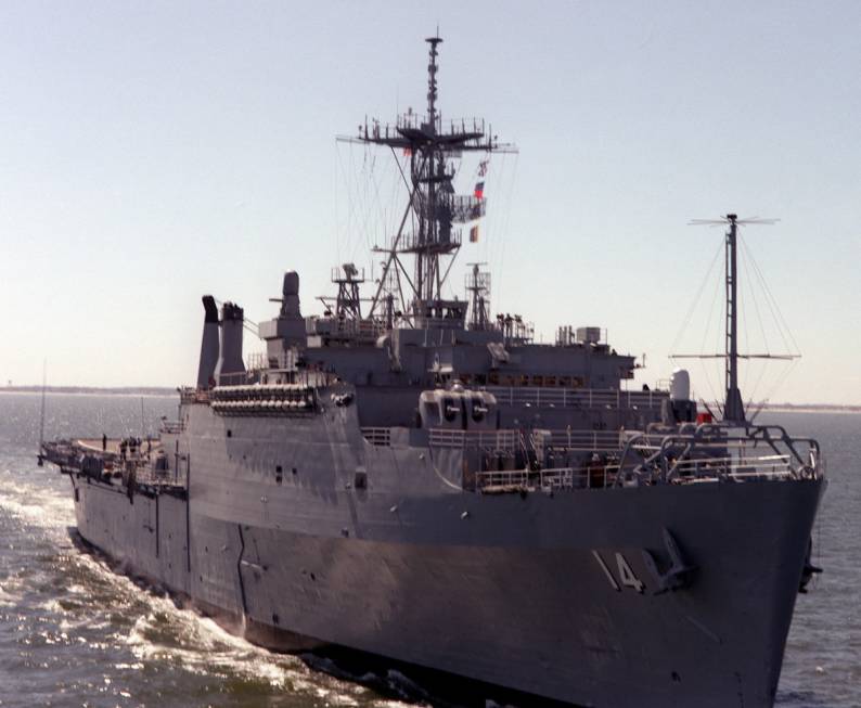 LPD-14 USS Trenton underway 1987