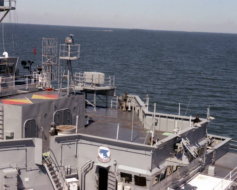 LPD-14 USS Trenton amphibious transport dock 1987