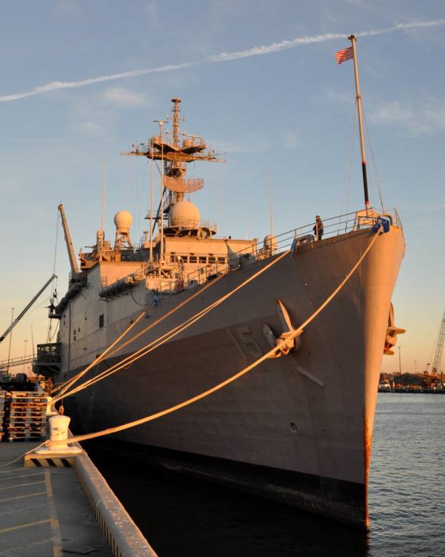 LPD-15 USS Ponce Austin class amphibious transport dock Lockheed shipbuilding and construction Seattle