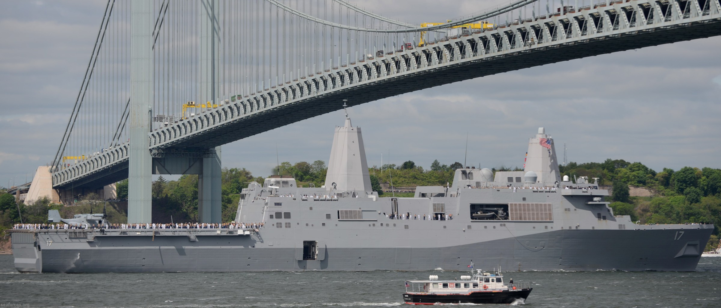 lpd-17 uss san antonio amphibious transport dock navy 11 new york fleet week