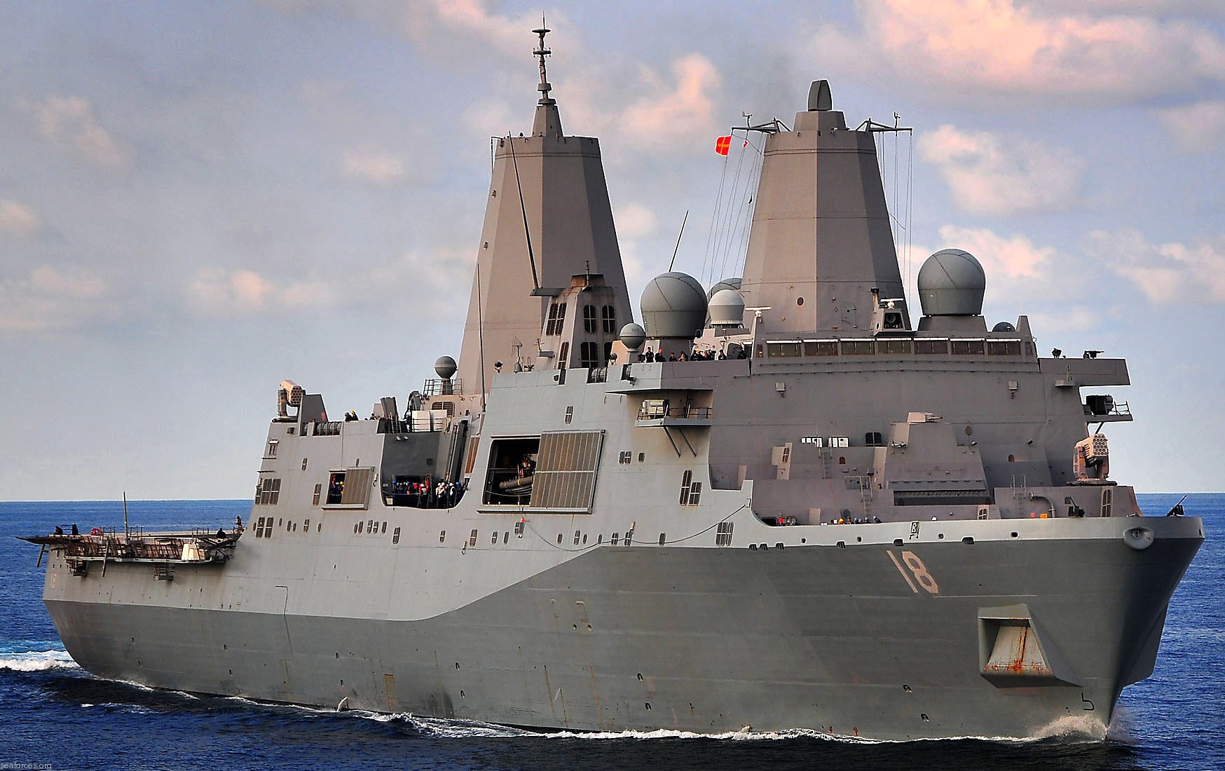 lpd-18 uss new orleans san antonio class amphibious transport dock landing ship 54 south china sea