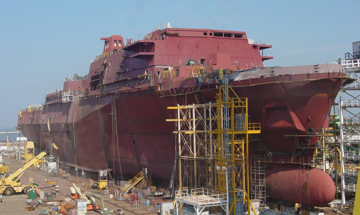 lpd-19 uss mesa verde san antonio class amphibious transport dock 70 construction ngss ingalls