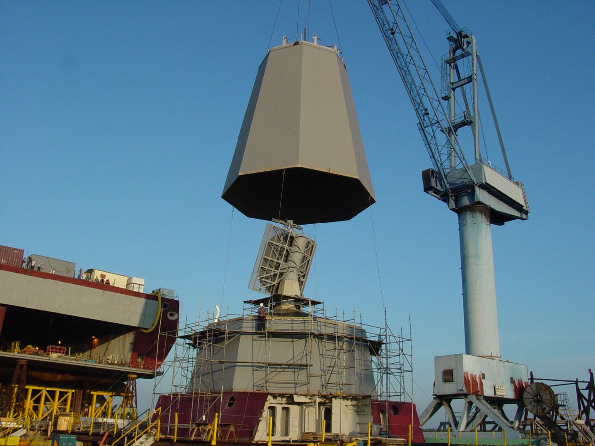 lpd-19 uss mesa verde san antonio class amphibious transport dock 7471 construction ngss ingalls pascagoula mississippi