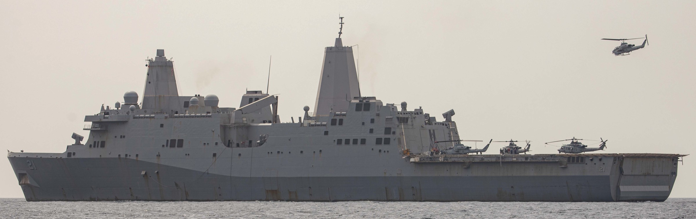 lpd-21 uss new york san antonio class amphibious transport dock landing ship us navy arabian gulf 127