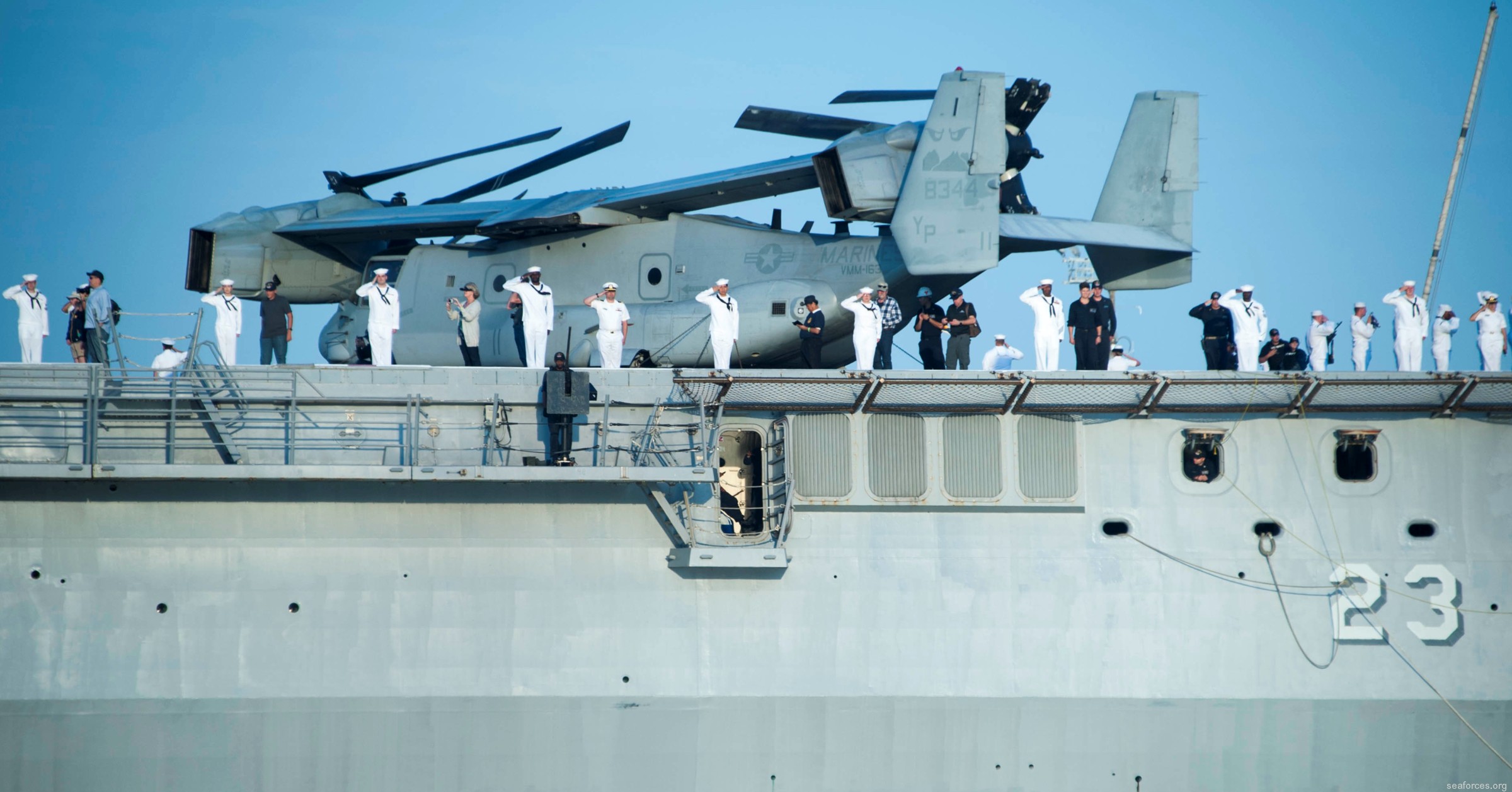 lpd-23 uss anchorage san antonio class amphibious transport dock landing ship us navy los angeles fleet week 27