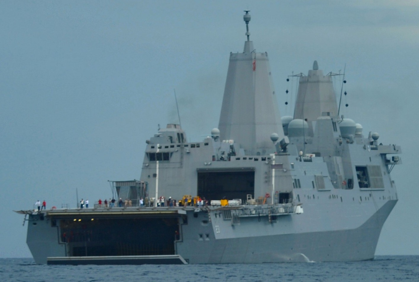lpd-23 uss anchorage san antonio class amphibious transport dock landing ship us navy 50