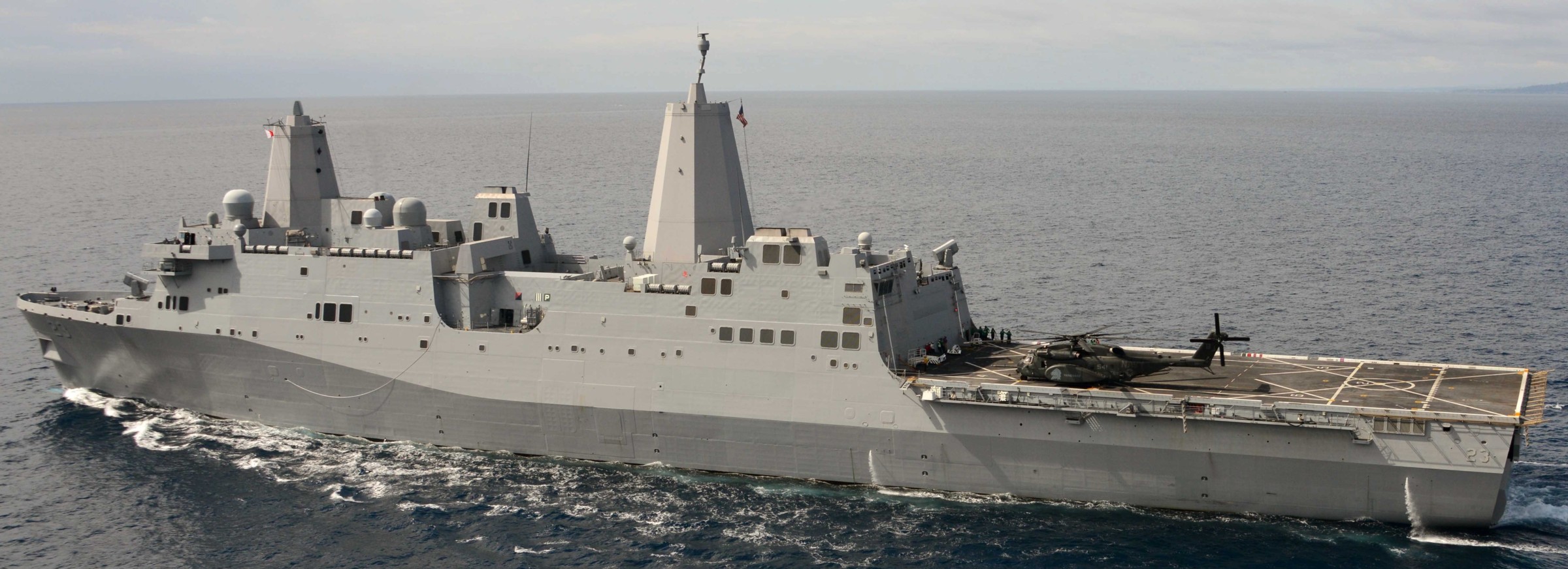 lpd-23 uss anchorage san antonio class amphibious transport dock landing ship us navy rimpac 14 57