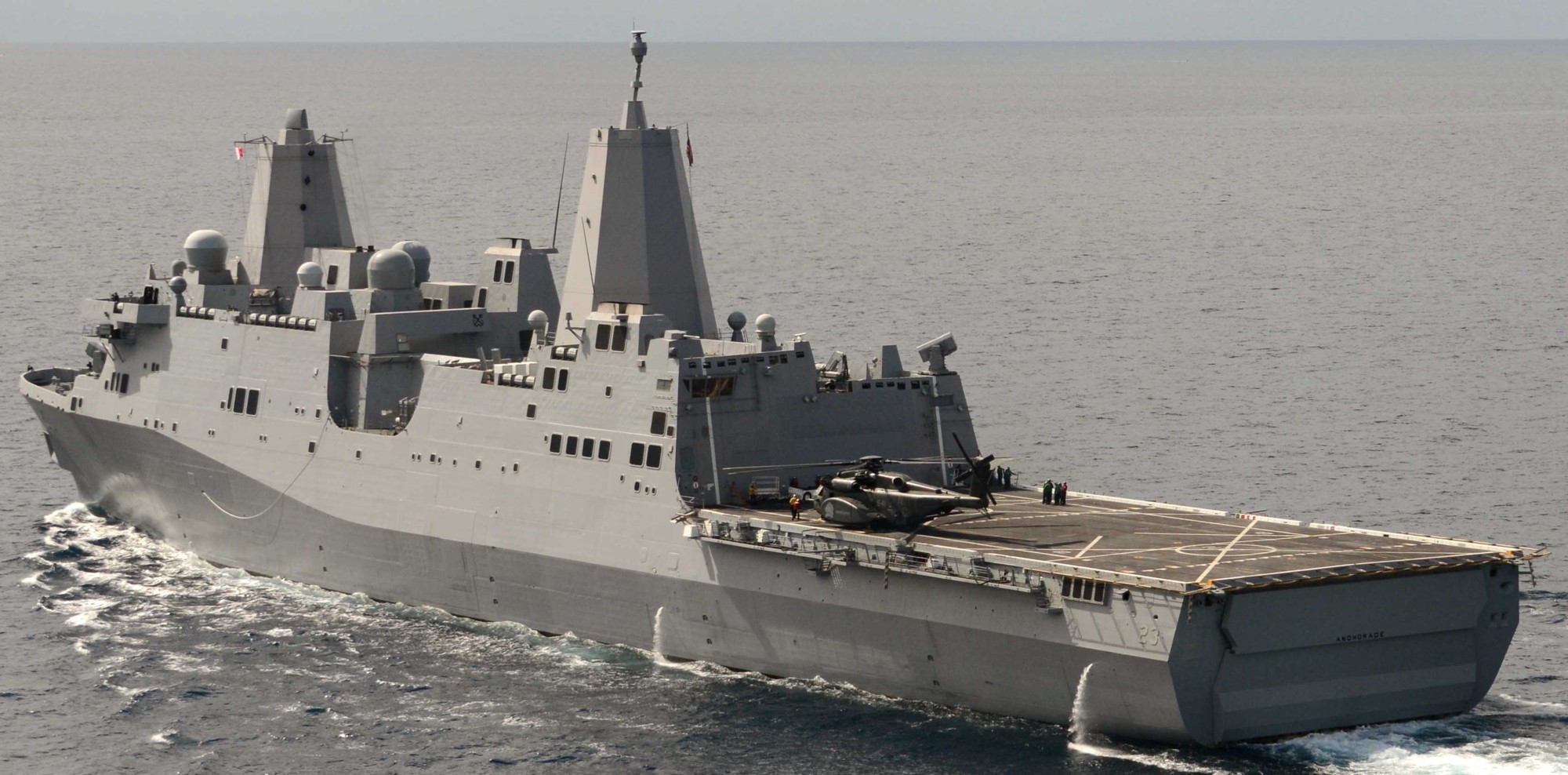 lpd-23 uss anchorage san antonio class amphibious transport dock landing ship us navy exercise rimpac 86