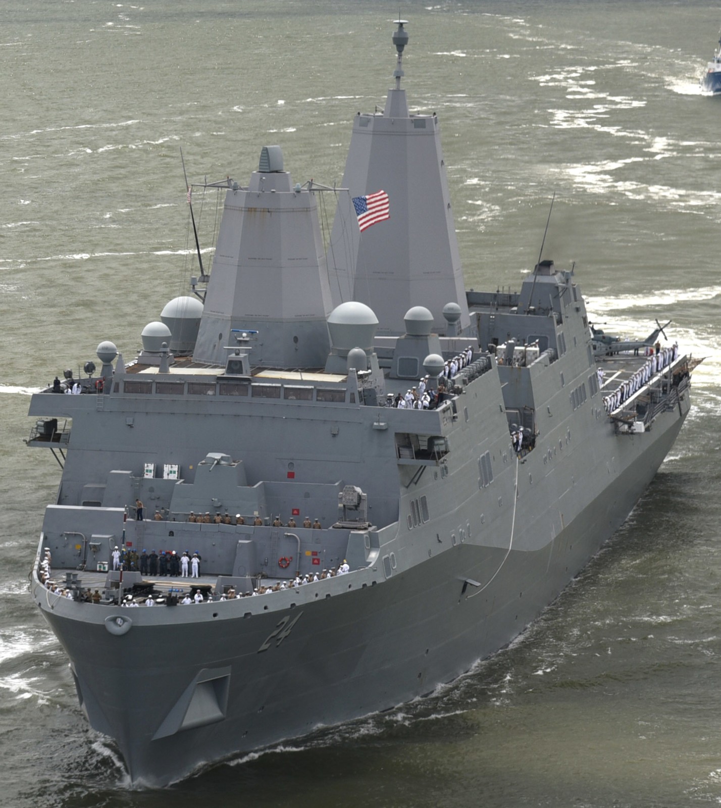 lpd-24 uss arlington amphibious transport dock landing ship us navy 21