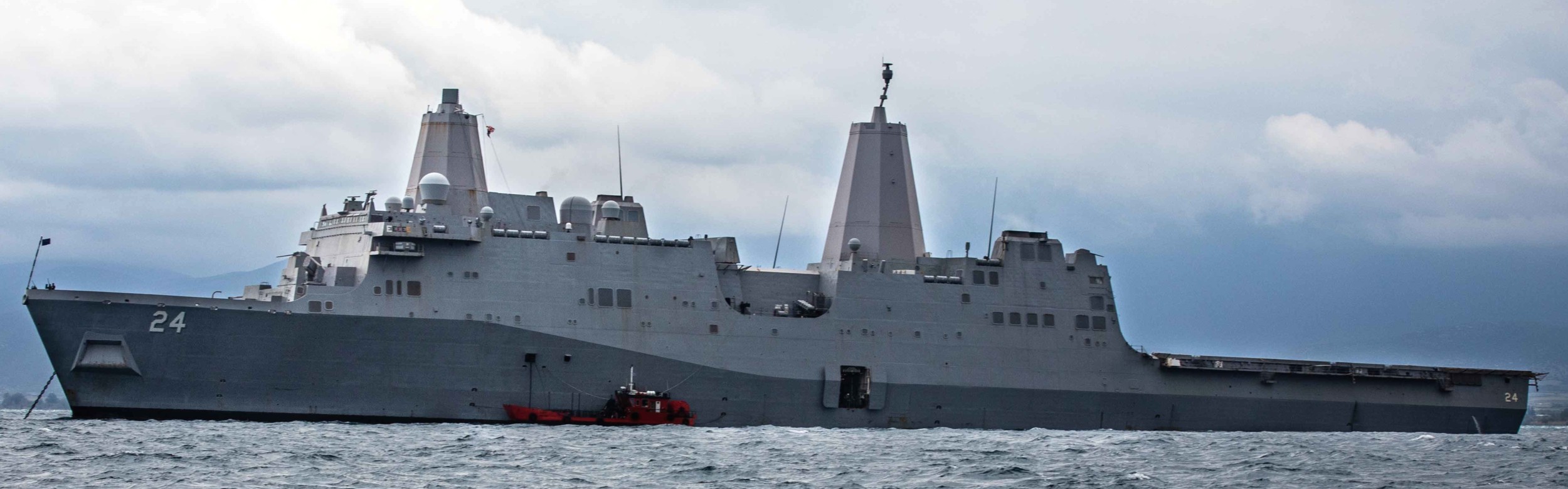 lpd-24 uss arlington amphibious transport dock landing ship us navy aegean sea 132