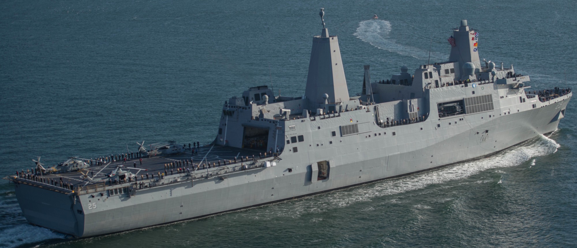 lpd-25 uss somerset san antonio class amphibious transport dock landing ship us navy 53