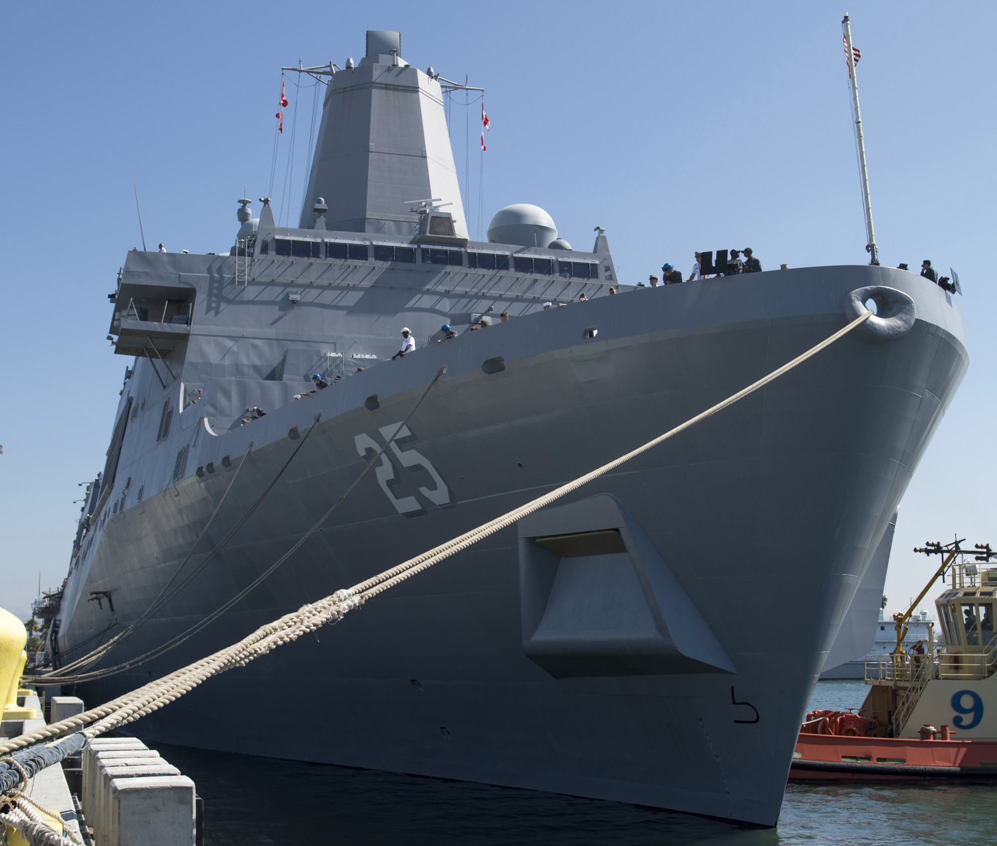 lpd-25 uss somerset san antonio class amphibious transport dock landing ship us navy san diego california 59