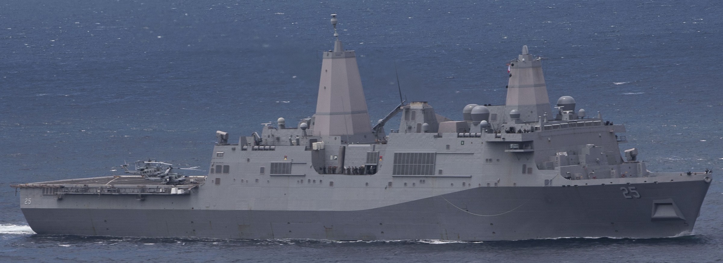 lpd-25 uss somerset san antonio class amphibious transport dock landing ship us navy 72