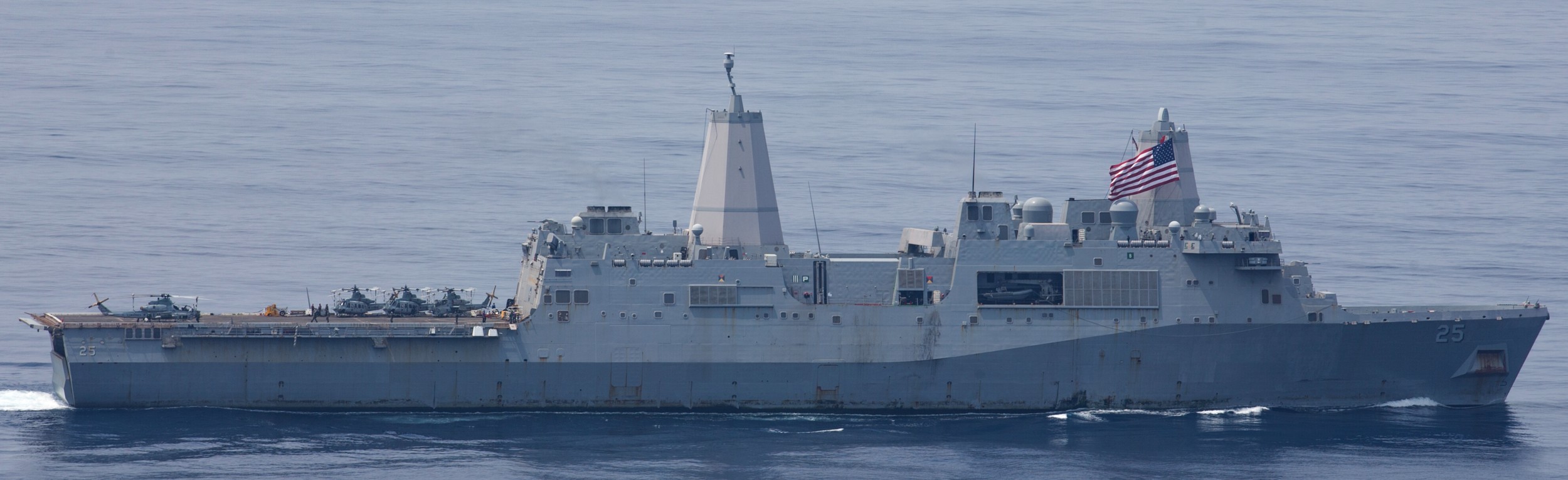 lpd-25 uss somerset san antonio class amphibious transport dock landing ship us navy 83