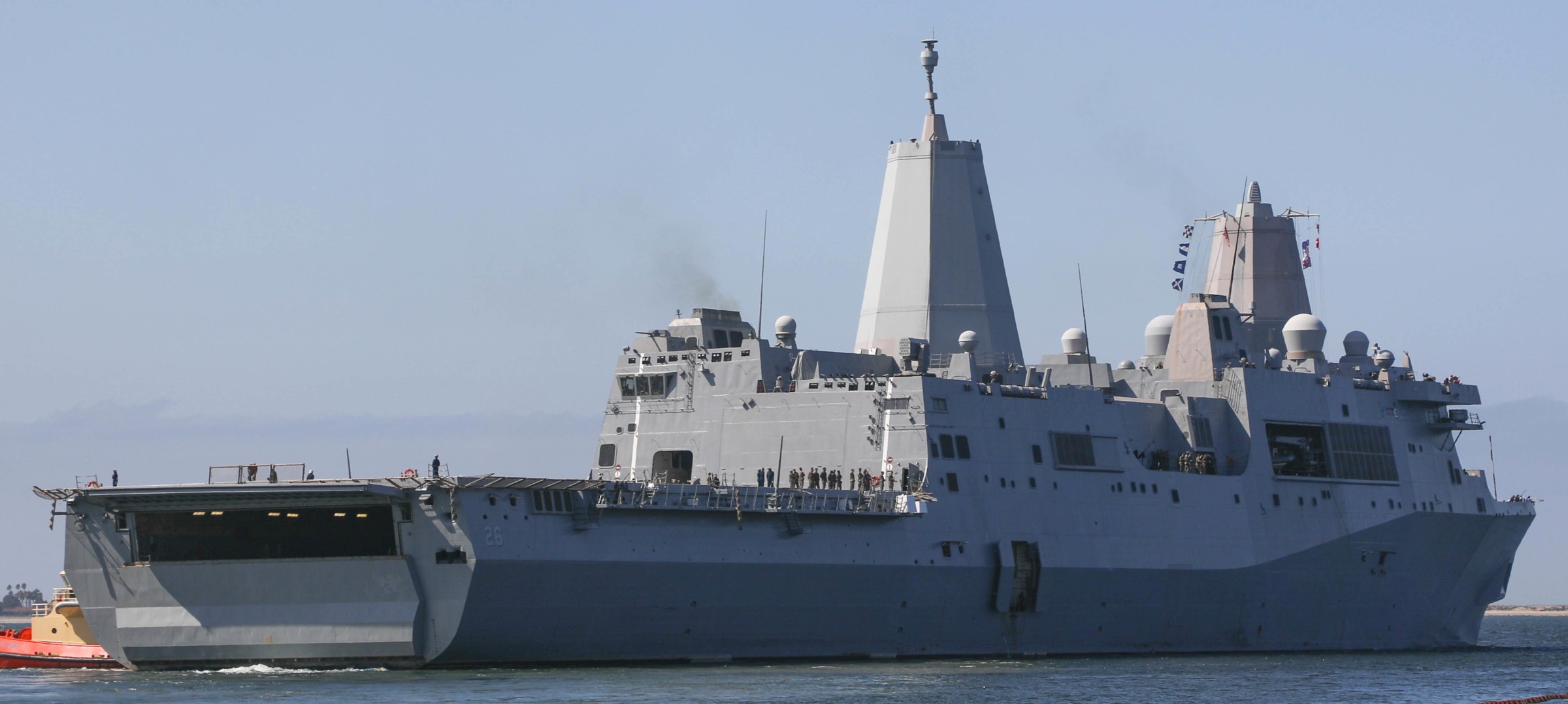 lpd-26 uss john p. murtha san antonio class amphibious transport dock landing ship us navy departing san diego 39