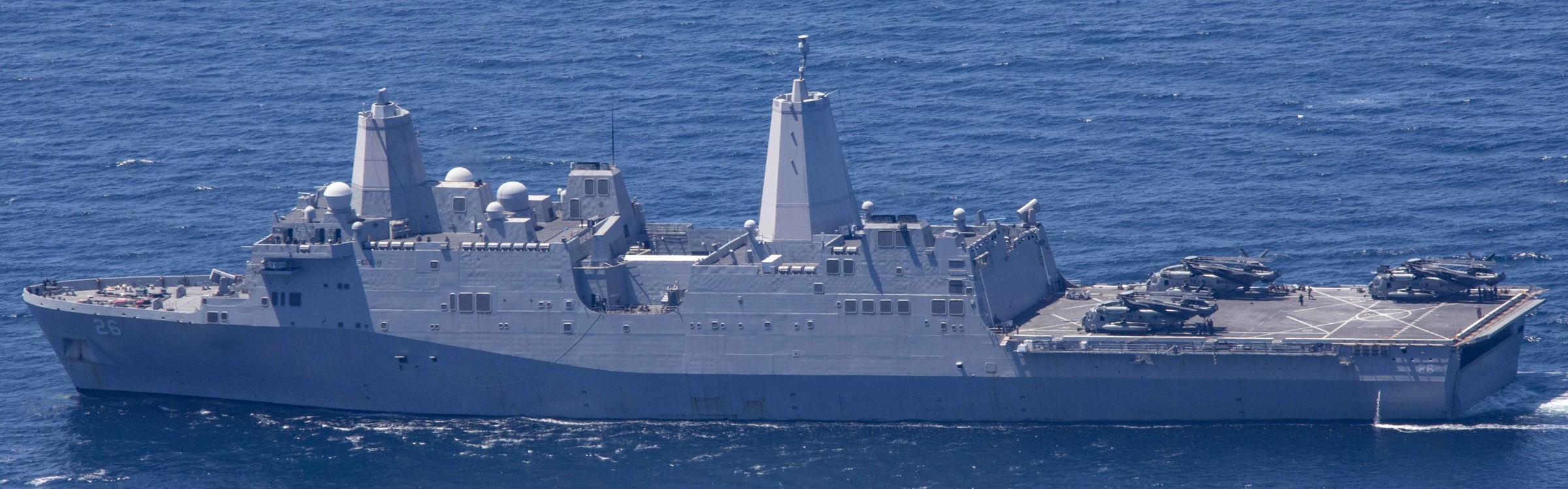 lpd-26 uss john p. murtha san antonio class amphibious transport dock landing ship us navy 48