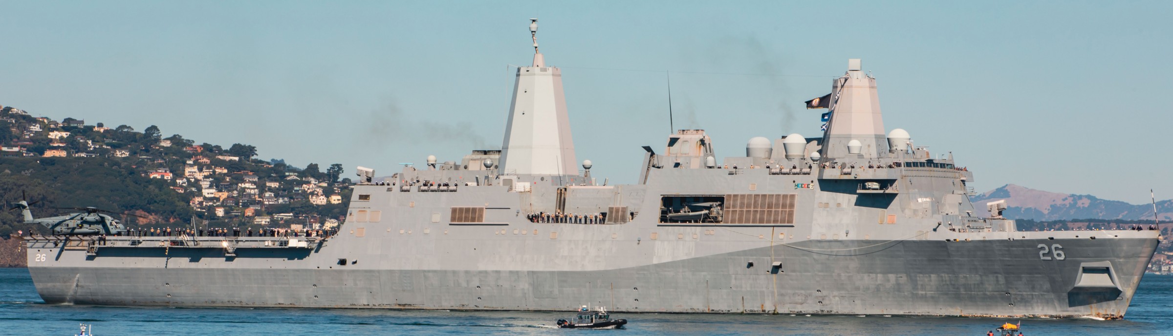 uss john p. murtha lpd-26 san antonio class amphibious transport dock landing ship san francisco fleet week sffw 60