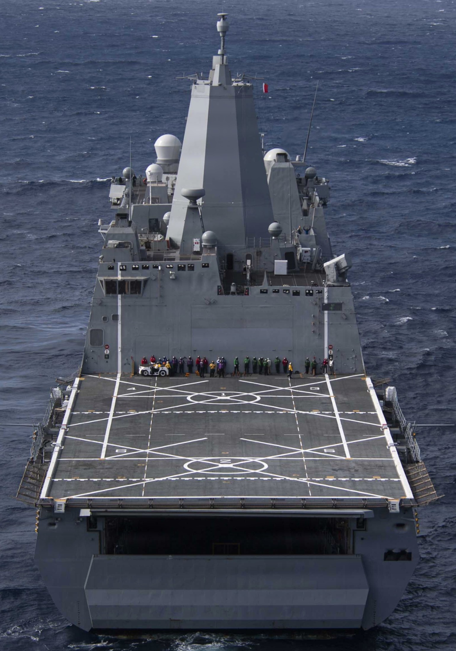 uss john p. murtha lpd-26 san antonio class amphibious transport dock landing ship 65