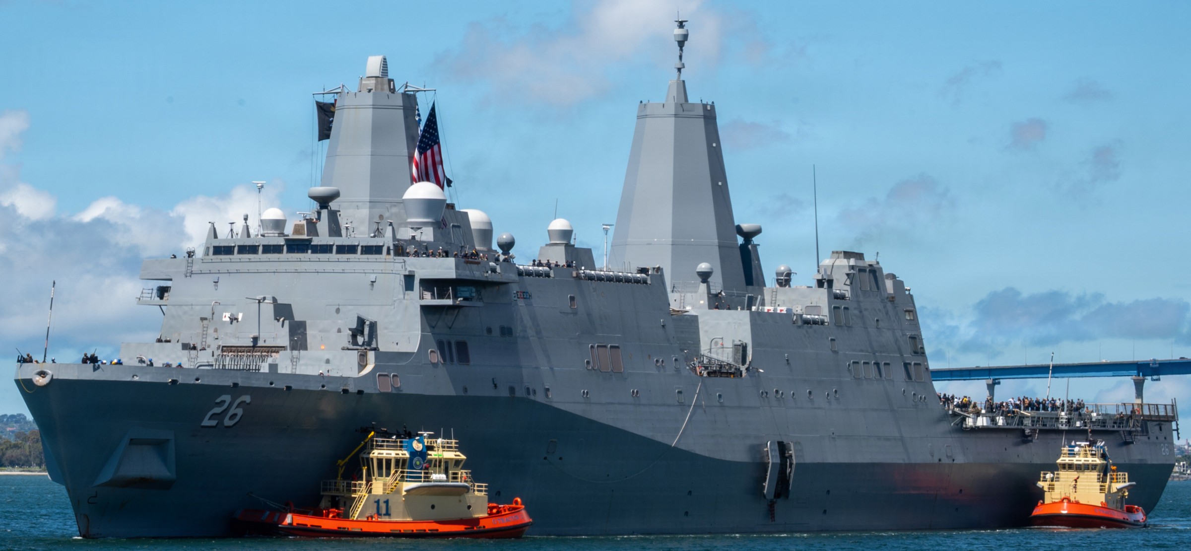 uss john p. murtha lpd-26 san antonio class amphibious transport dock landing ship naval base san diego californnia 2026 72