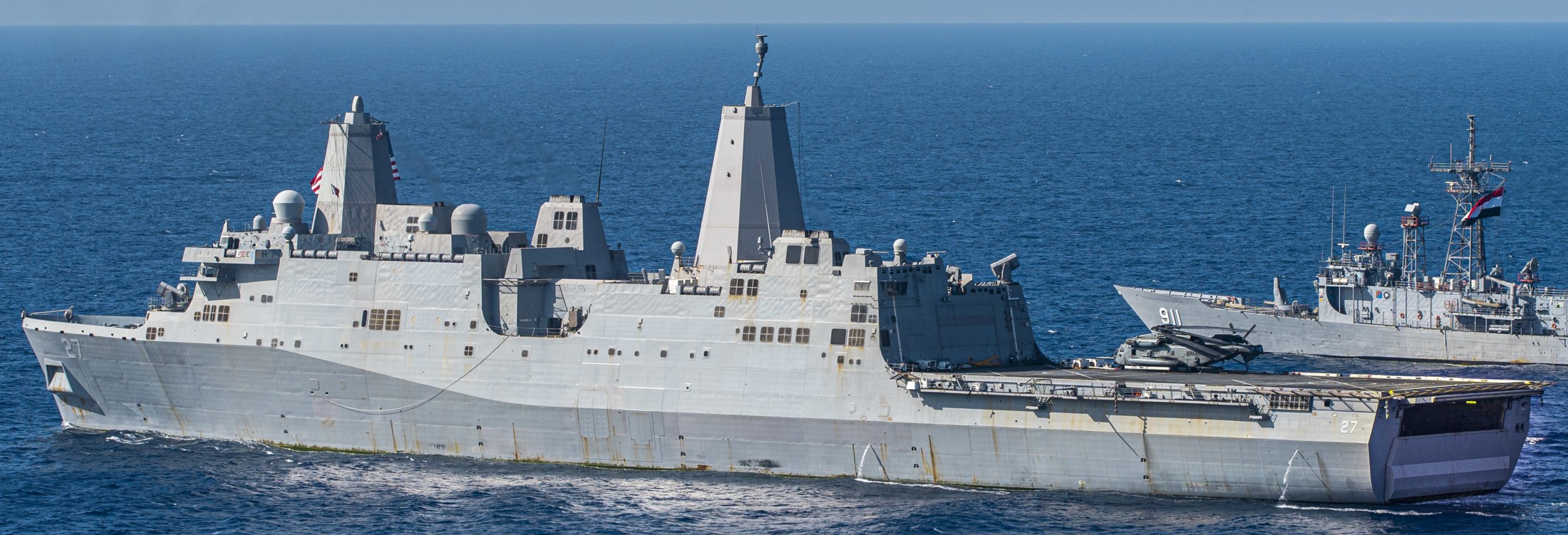 lpd-27 uss portland san antonio class amphibious transport dock landing ship us navy red sea 27