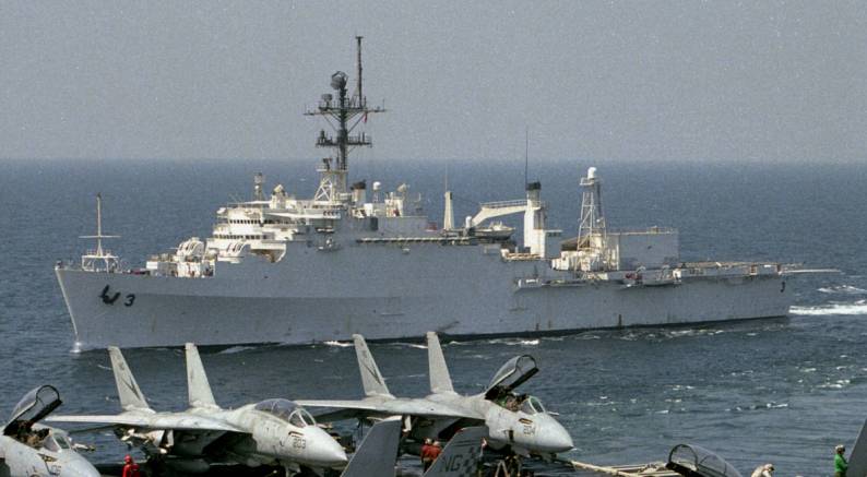 USS La Salle LPD AGF 3 operation southern watch 1993