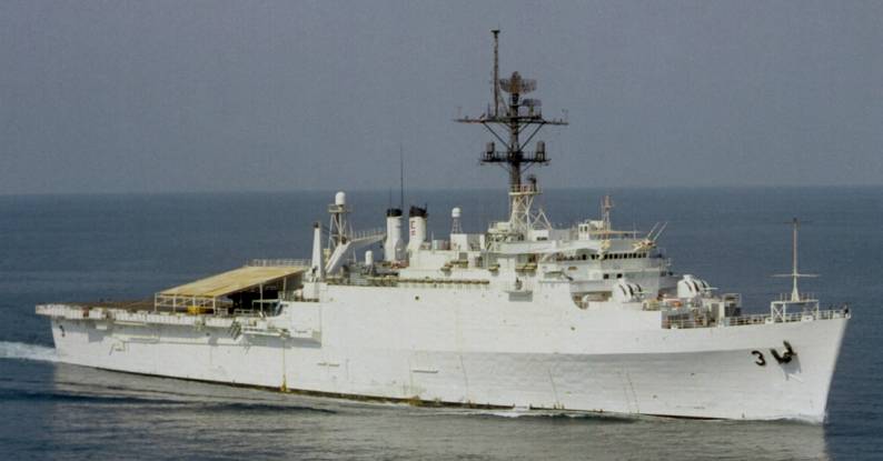 USS La Salle LPD AGF 3 november 1990