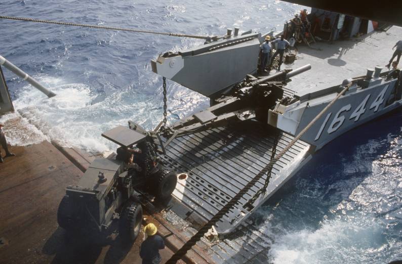 USS Austin LPD-4 exercise bright star 1985 mediterranean sea